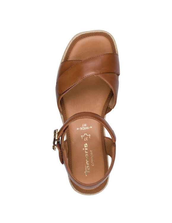 Sandalen met sleehak (karamel)