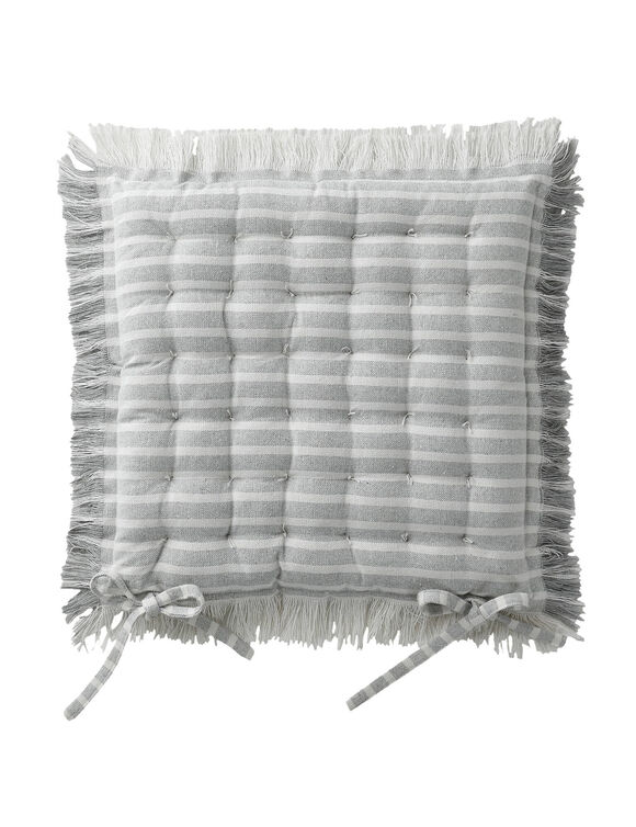 Vierkant, gestreept stoelkussentje met franjes - set van 2 (parelgrijs)