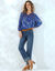 Bedrukte bloes met macramé (blauw / geel)