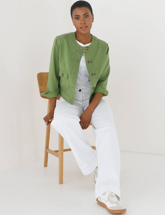 Veste unie boutonn&eacute;e, col rond (vert mousse)