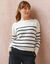 Trui met V-hals in fantasietricot (ecru / marine)