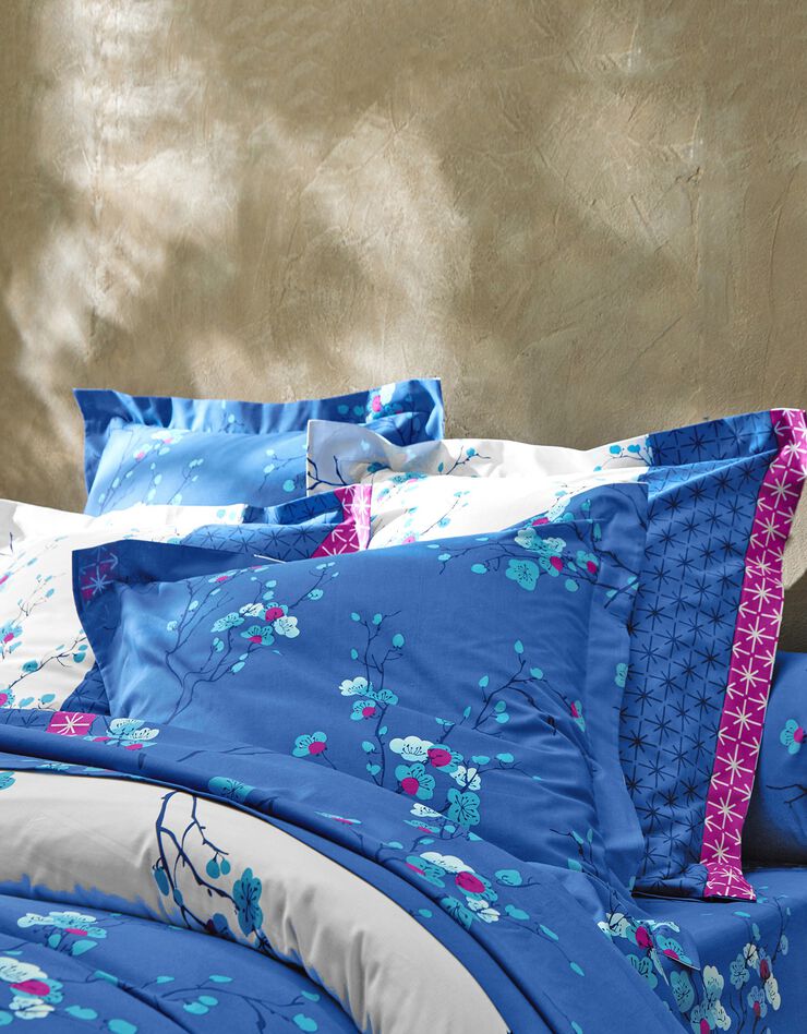 Linge de lit Kimori en polycoton imprimé fleurs de cerisier, bleu Linge de lit Kimori en polycoton imprimé fleurs de cerisier, bleu, hi-res image number 1