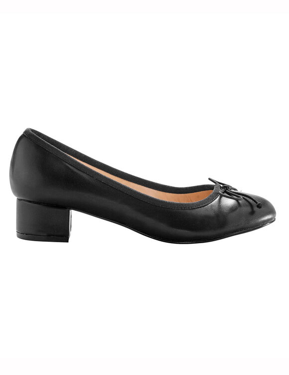 Ballerina's met laag hakje (zwart)