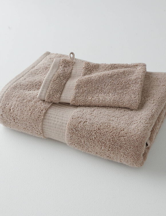 Collectie effen badhanddoeken 640g/m2, prestige comfort (hazelnootbruin)