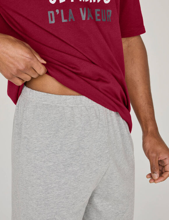 Pyjamashorts met tekst (bordeaux / chin&eacute; grijs)