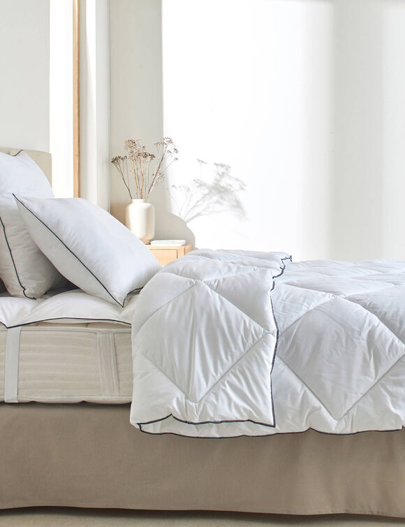Comfortabele topdekmatras, made in France, 'Timeless' collectie, EDONA (wit)