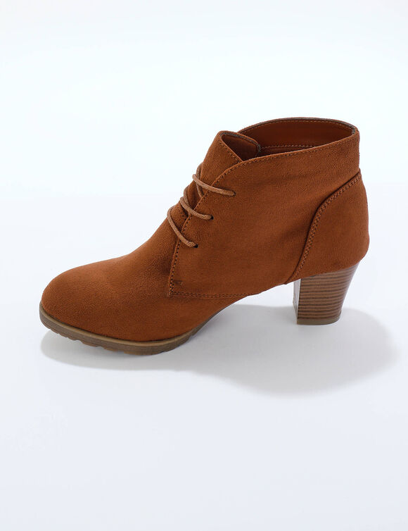 Low-boots met hak in houtstijl (chocolade)