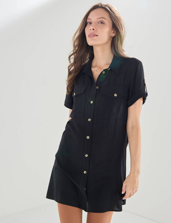 Tunique longue unie forme chemisier &agrave; poches, manches courtes (noir)
