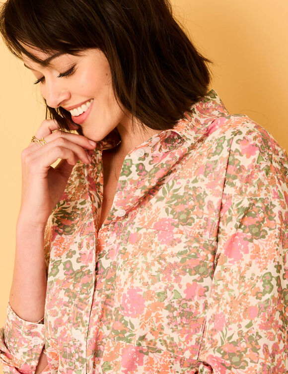 Chemise oversize imprimé fleuri (écru / rose)