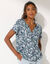 Bloes in viscose met knoopsluiting en etnische print, korte mouwen (marine / blauw)