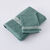 Collectie effen badhanddoeken 420 g/m&sup2;, met geborduurde sierrand (eucalyptus)