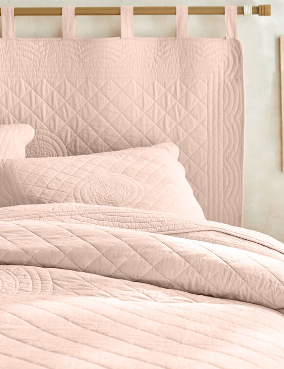 Couvre-lit uni style boutis Cassandre  (rose th&eacute;)