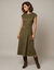 Robe longue &eacute;vas&eacute;e, sans manches, su&eacute;dine (kaki)