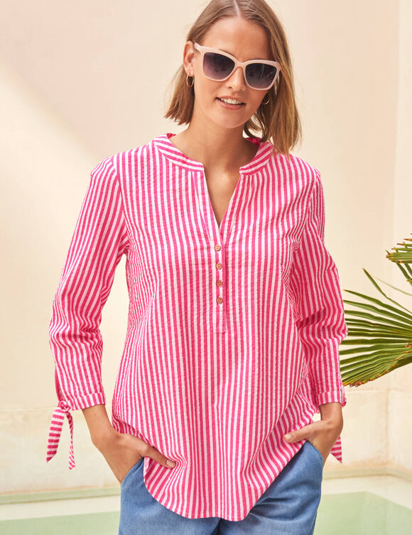 Blouse ray&eacute;e en seersucker, nouettes aux manches (roze)