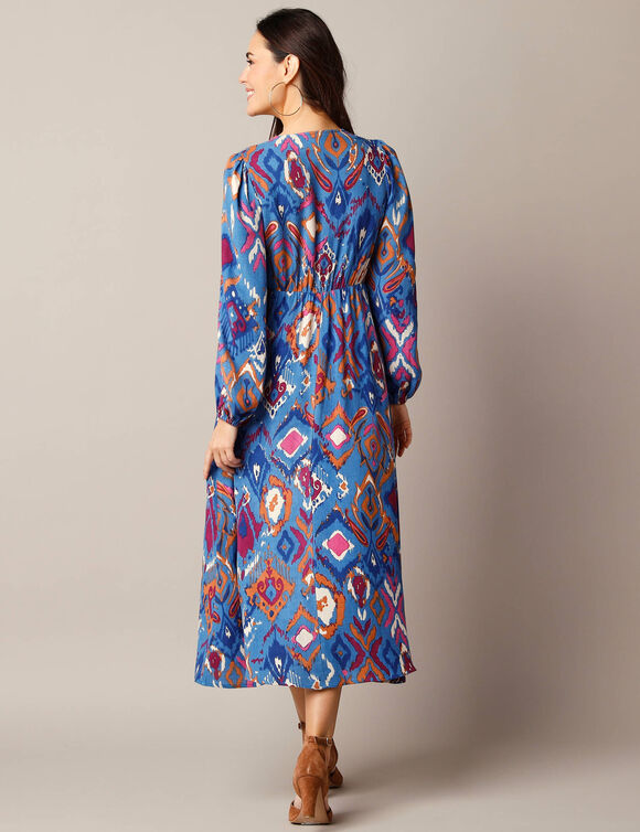 Robe longue col V, imprimé ikat (bleu)