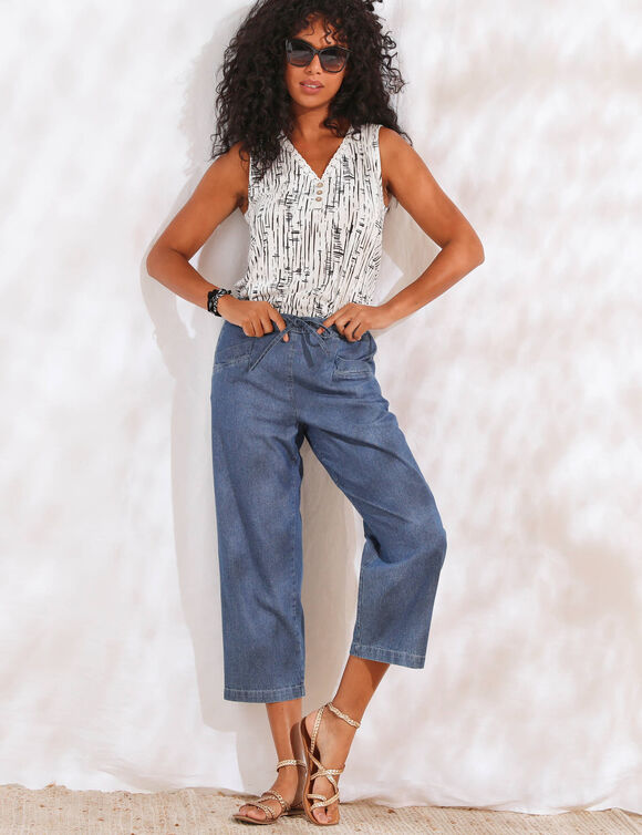 D&eacute;bardeur imprim&eacute;, col V macram&eacute; (&eacute;cru / noir)