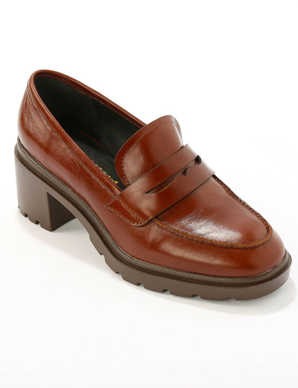 Leren mocassins met hak, gekartelde zool (bruin)