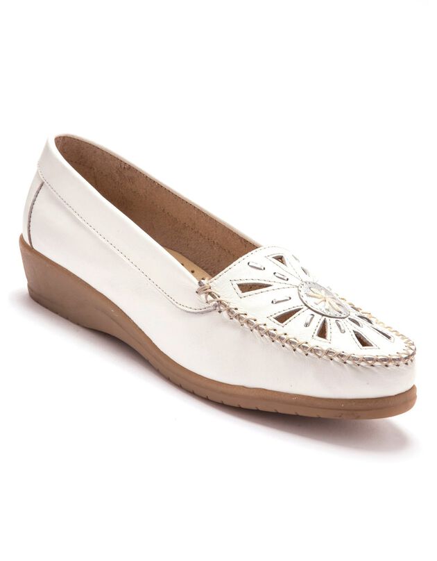 Mocassins "sans gêne" cuir grande largeur - blanc (blanc) Mocassins "sans gêne" cuir grande largeur - blanc (blanc)