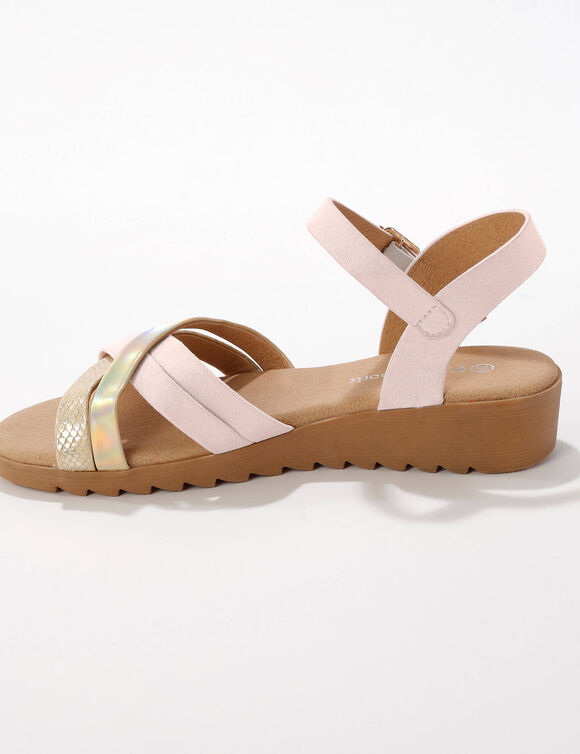 Sandalen met meerdere bandjes en sleehak (ivoorkleur / goudkleurig)