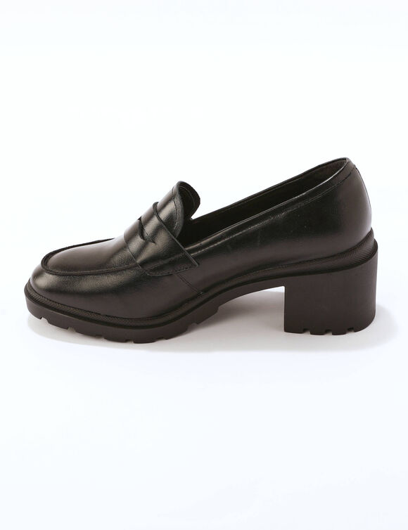 Leren mocassins met hak, gekartelde zool (zwart)