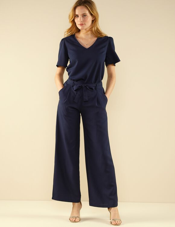 Blouse unie col V manches courtes (marine)