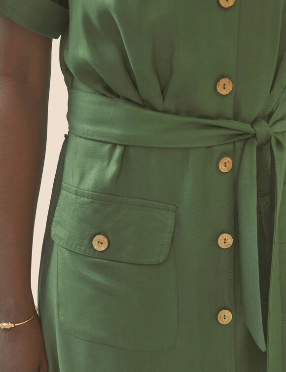 Robe saharienne boutonn&eacute;e unie, manches courtes (kaki)