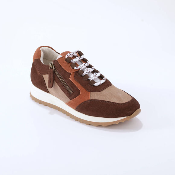 Leren sneakers met contrasterende decoratieve inzetstukken (chocolade)