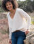 Pull col V volume loose, maille anglaise toucher doux (écru)