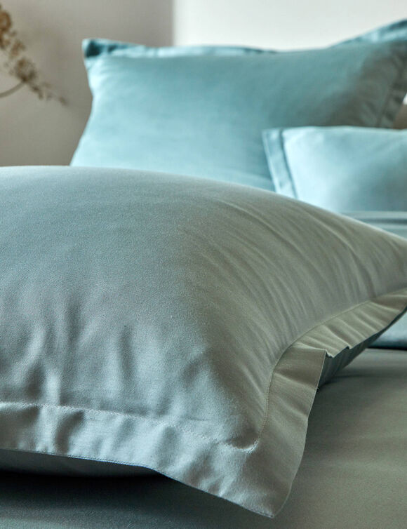 Linge de lit satin uni (vert grisé)