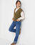 Mouwloos vest met knopen, patenttricot (bronskleur)