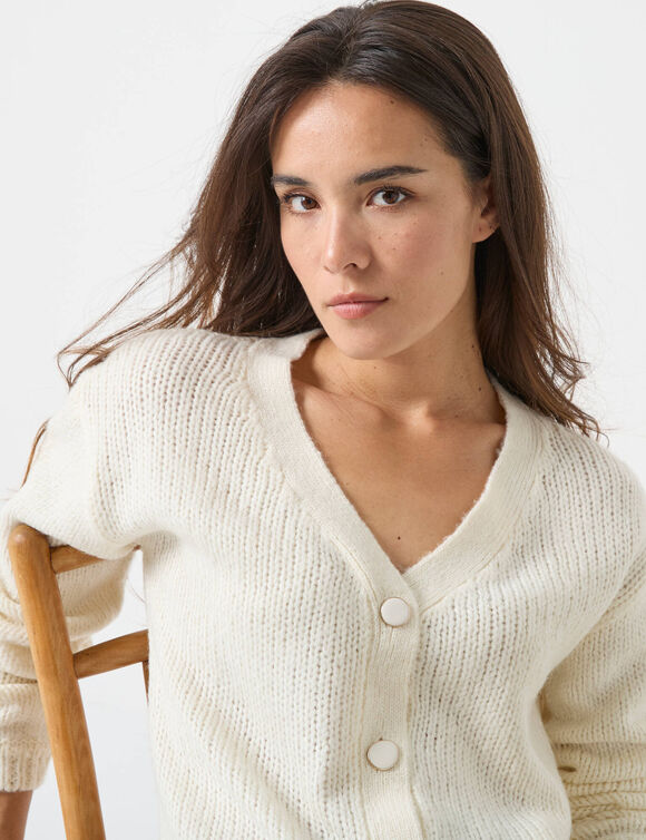 Gilet col V boutonné (écru)