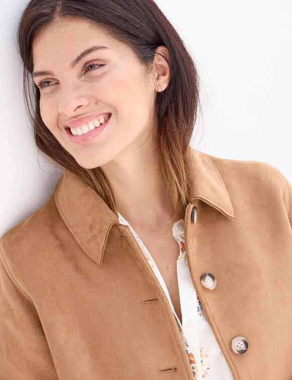 Veste en su&eacute;dine mi-longue, boutonn&eacute;e (noisette)