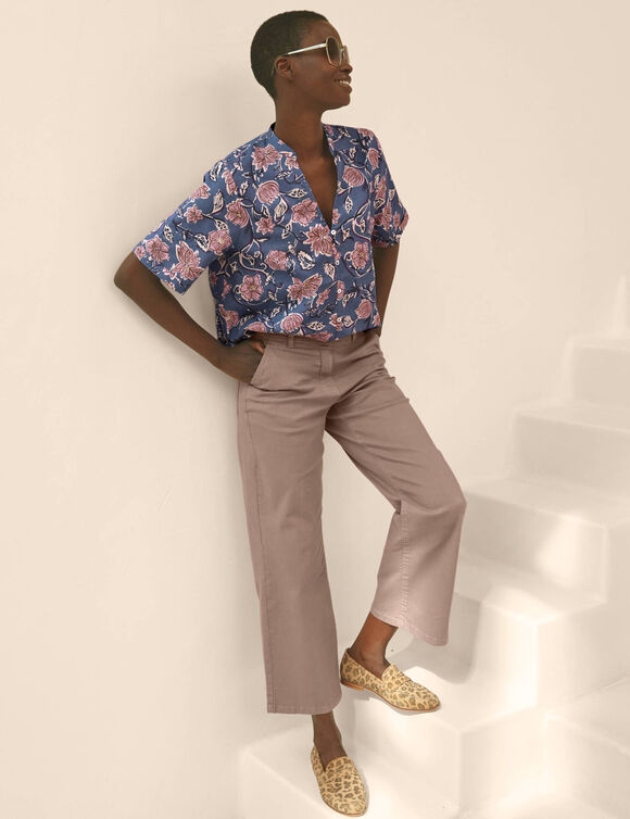 Chemisier imprim&eacute; floral col tunisien, manches courtes (bleu / parme)