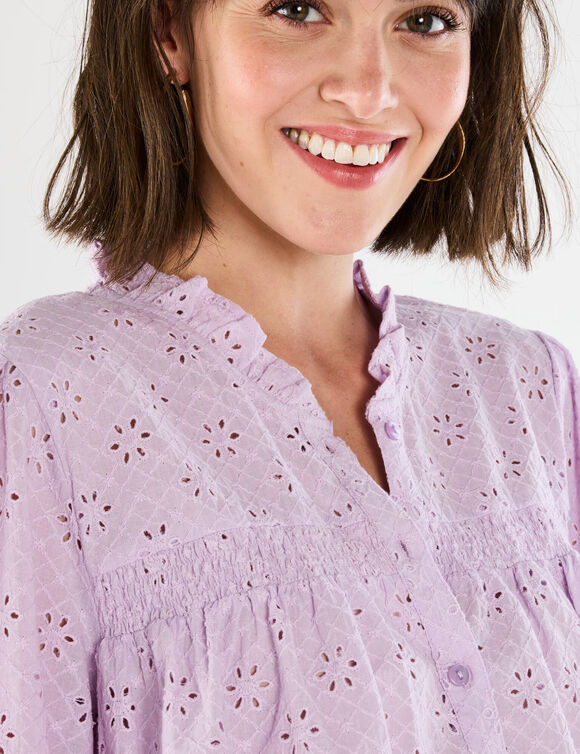 Chemisier broderie anglaise, smocks et col volanté (lilas)