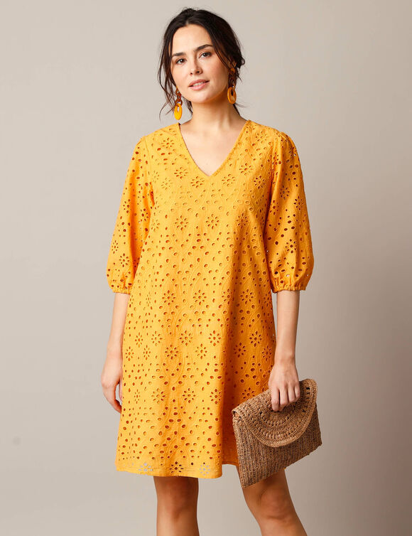 Robe broderie anglaise manches 3/4 (safran)