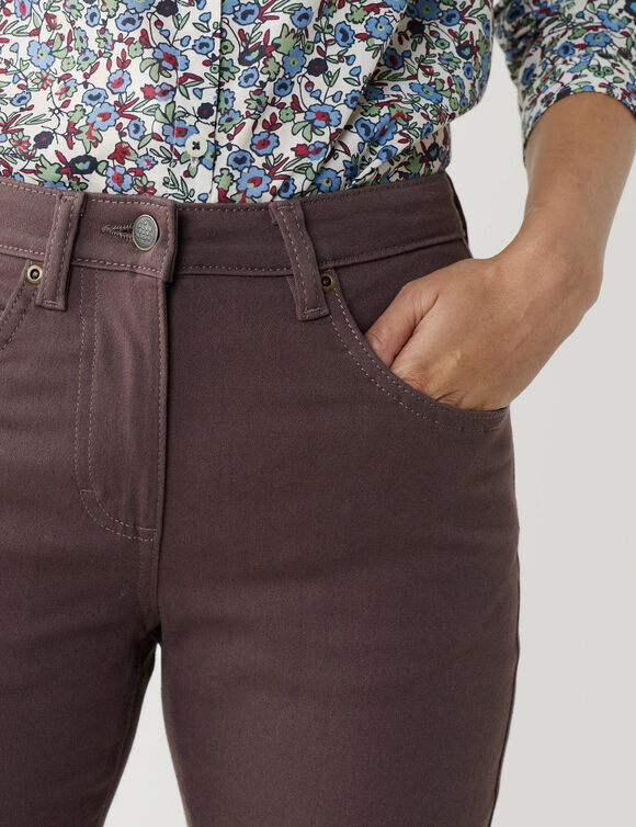 Figuurcorrigerende broek, 5 zakken (chocolade)