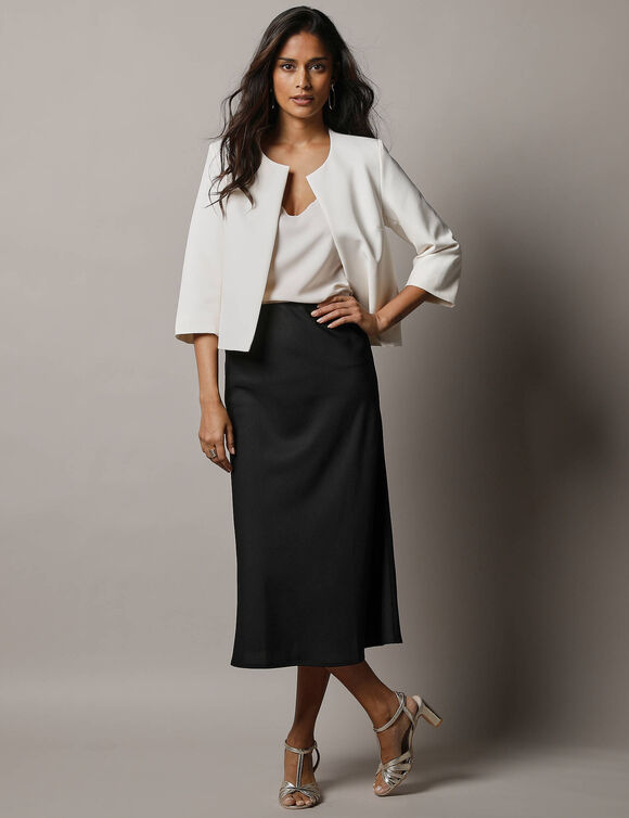 Veste bol&eacute;ro manches 3/4  (&eacute;cru)