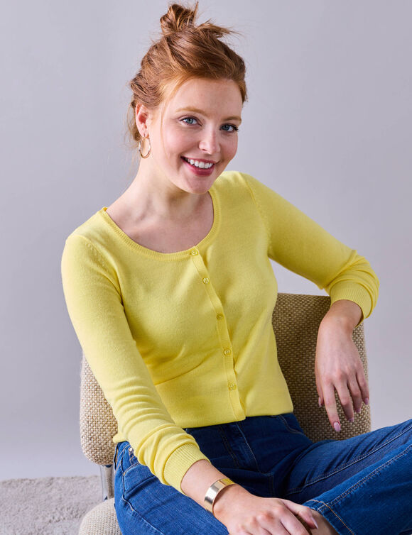 Cardigan boutonné col rond uni, toucher doux (jaune pâle)