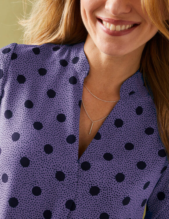 Blouse col tunisien imprimé pois, crêpe (parme / marine)