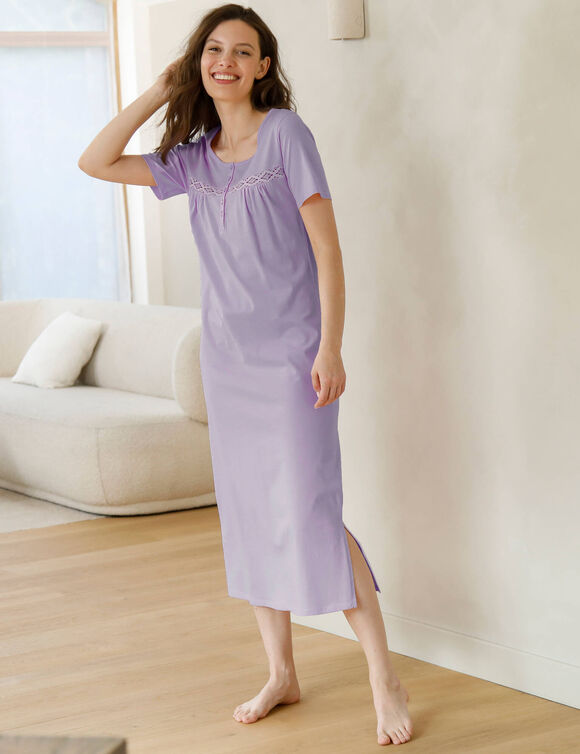 Chemise de nuit longue manches courtes unie (parme)