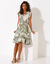 Robe courte macramé, imprimé tropical, taille smockée (kaki / beige)
