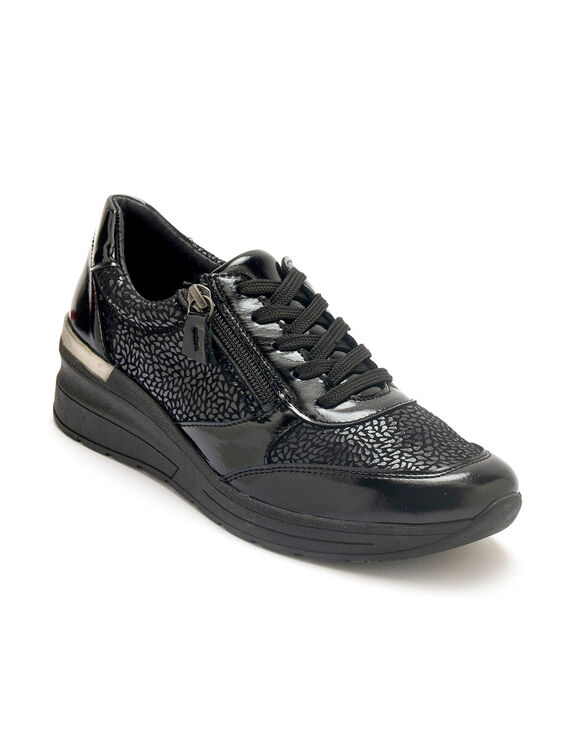 Sneakers met veters, van leer en rekbaar textiel, met kleine sleehak (zwart)