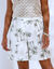 Soepele, elastische short, palmboomprint (ecru / kaki)
