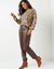 Pantalon fuselé 7/8ème, aspect cuir** (chocolat)