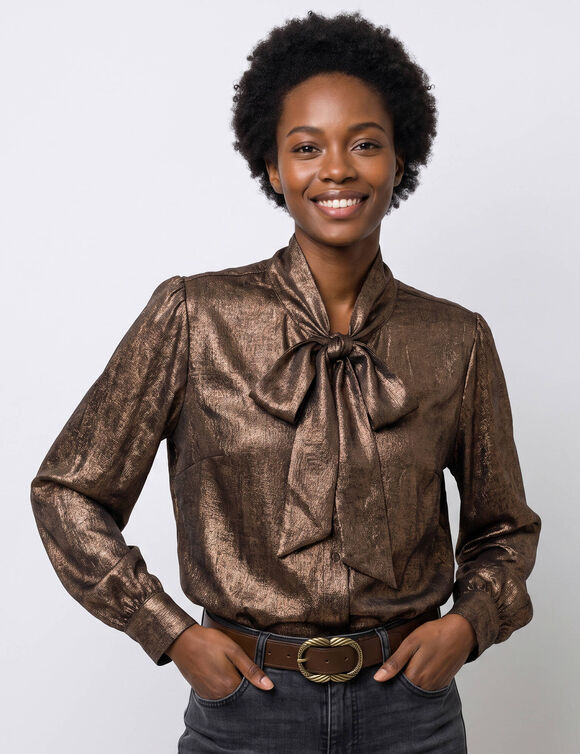 Glanzende blouse met lavalli&egrave;re-kraag (koper)