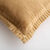 Coussin en velours, finition pliss&eacute;e (miel)
