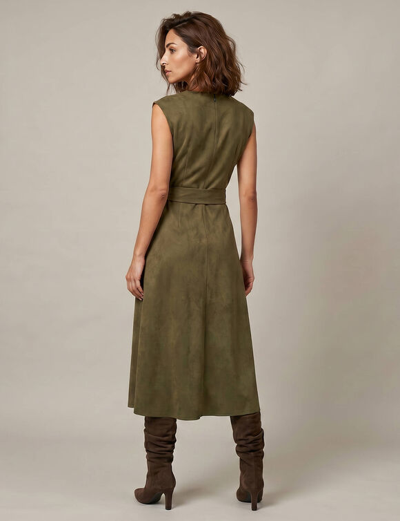Robe longue &eacute;vas&eacute;e, sans manches, su&eacute;dine (kaki)
