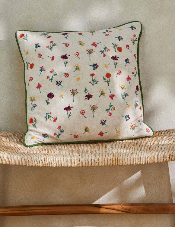 Kussen in katoen/linnen met bloemenborduursel (groen / oranje)