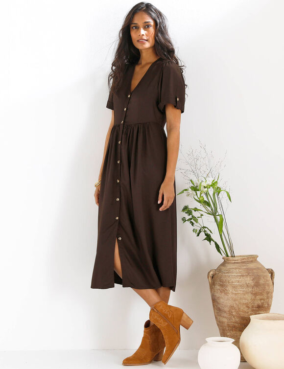 Robe boutonn&eacute;e unie, manches courtes (chocolat)