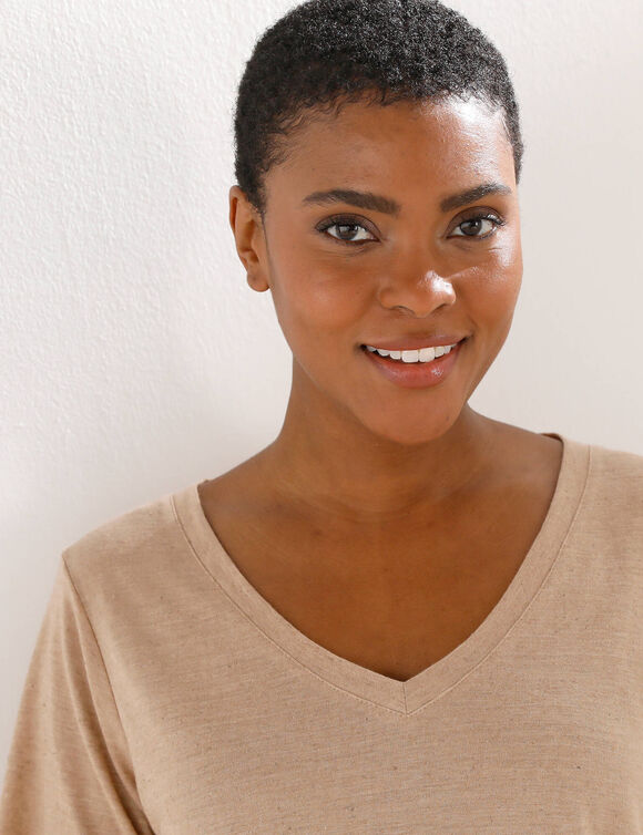 T-shirt col V en lin m&eacute;lang&eacute;, manches courtes (sable)